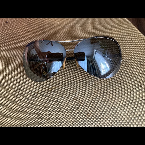 Michael Kors aviator style sunglasses - Picture 2 of 4